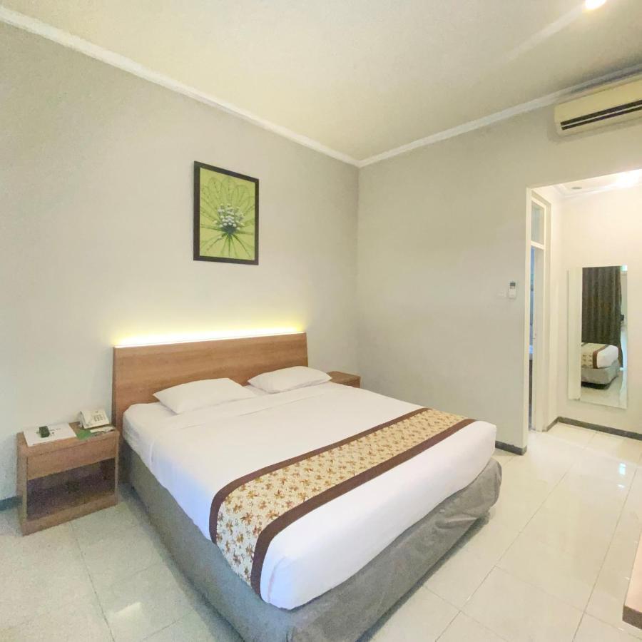 Riverstone Hotel & Cottage Batu  Extérieur photo