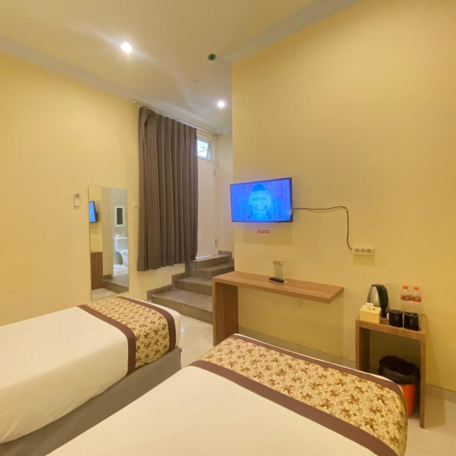 Riverstone Hotel & Cottage Batu  Extérieur photo