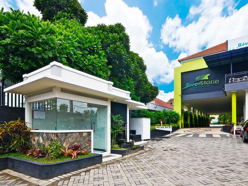 Riverstone Hotel & Cottage Batu  Extérieur photo
