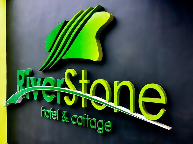 Riverstone Hotel & Cottage Batu  Extérieur photo
