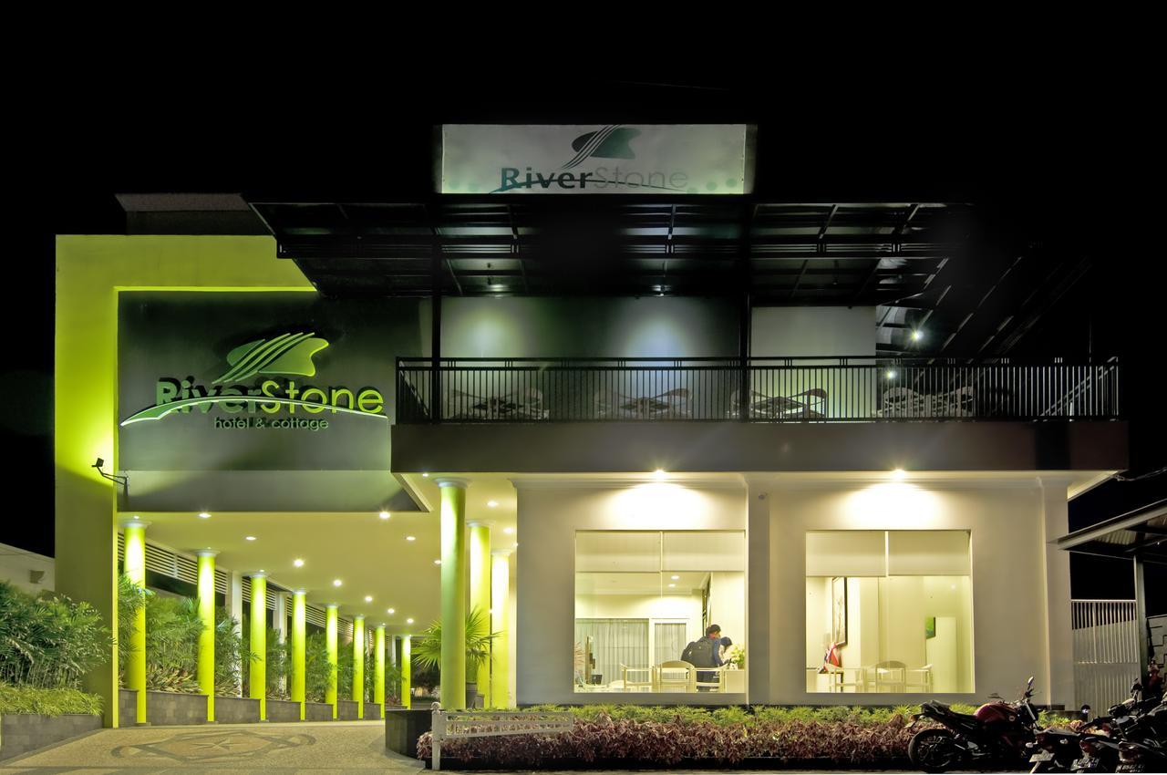 Riverstone Hotel & Cottage Batu  Extérieur photo
