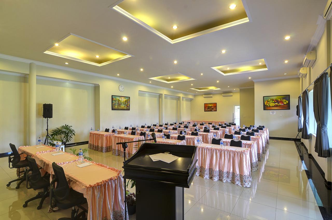 Riverstone Hotel & Cottage Batu  Extérieur photo